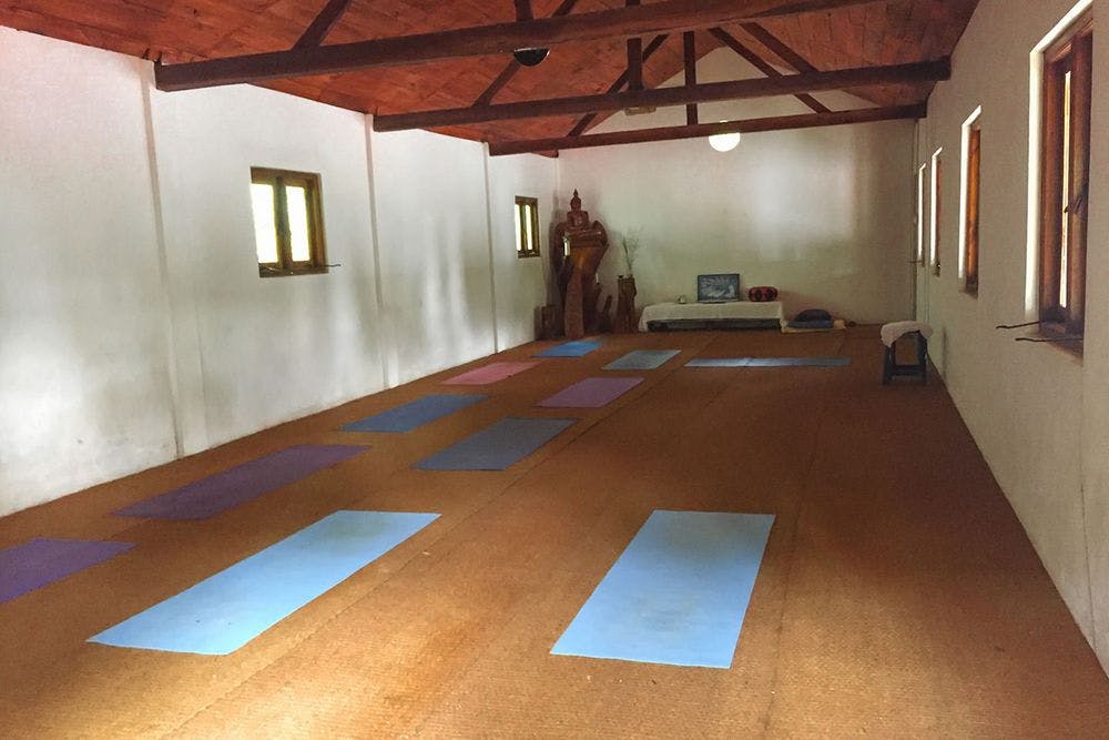 Der Raum für die Yoga-Stunde