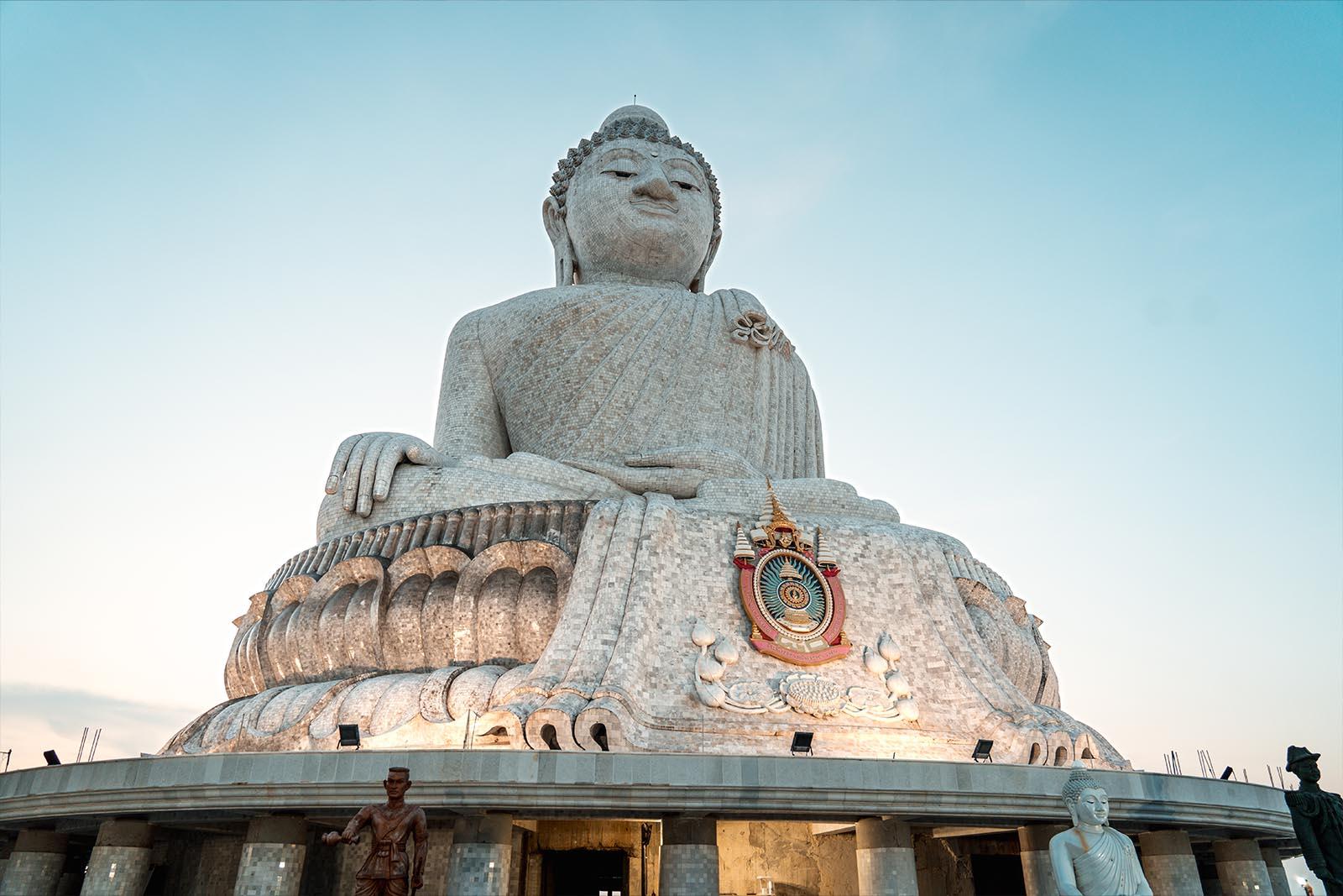 Vorschaubild für den Beitrag Alle Infos für deinen Urlaub in Phuket - Thailand (2024)