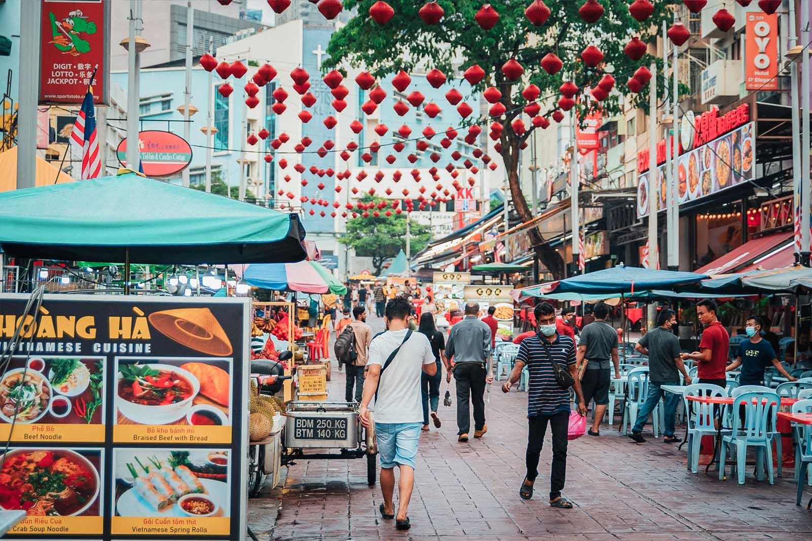 Riesige Essens-Auswahl in der Jalan Alor